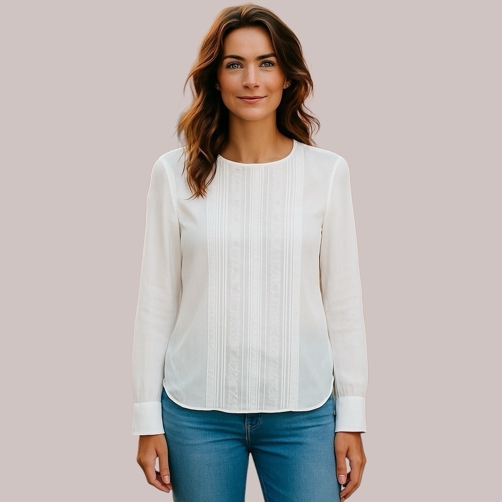 2/$30 White House Black Market Elegant Off White Women's Lace Semi sheer Top